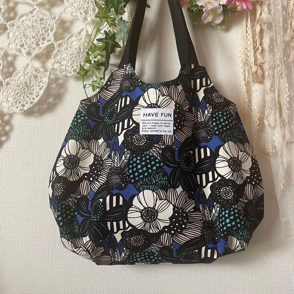 ハンドメイド マチが可愛いトートバッグ