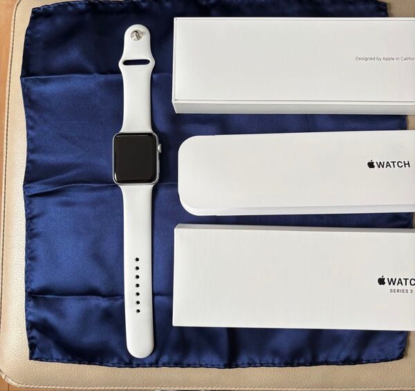 Apple Watch Series3 42mm スポーツバンド白 バッテリー99%