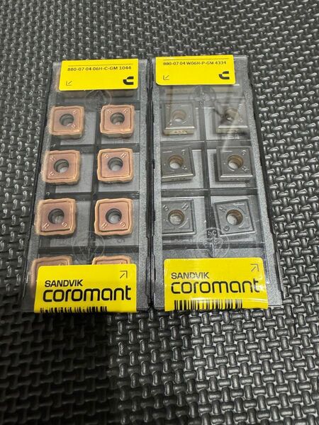 サンドビック 刃先交換式ドリル スーパーUドリル CoroDrill880 穴あけ用チップ 内刃外刃 新品未使用