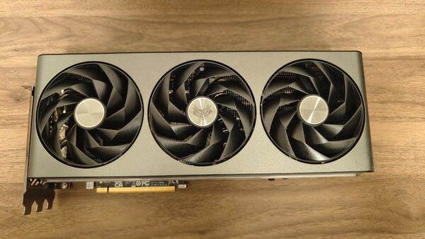 【期間限定】Sapphire NITRO+ AMD Radeon RX 7900 XT 付属品あり保証あり箱あり試用期間短