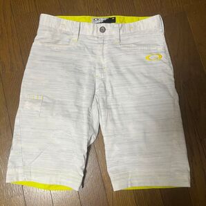 OAKLEY オークリー ハーフパンツ メンズ 白 ホワイト 30