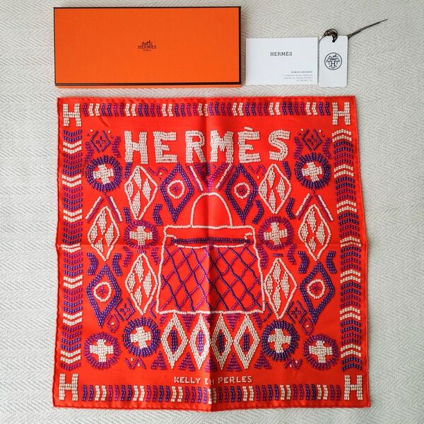 【未使用に近い】 HERMES エルメス シルクスカーフ カレ ガヴロッシュ45 KELLY EN PERLES 真珠 ケリー