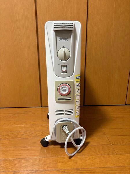 【送料込】 デロンギ オイルヒーター 07122TEC 1200W DeLonghi