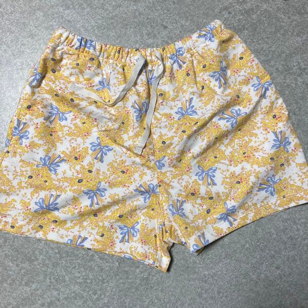 リボン柄 ショートパンツ 黄色 白 春夏
