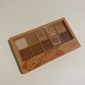 CLIO プロアイパレット 02 BROWN CHOUX