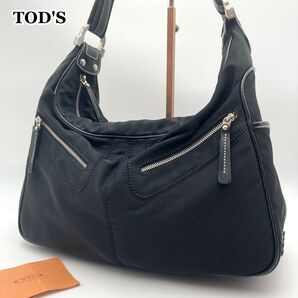 手軽な高級感【美品】TOD'S TODS トッズ ミキーバッグ ワンショルダー 黒 ナイロン ジップ 肩掛け ロゴ型押し ハイブラ