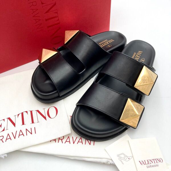 現行/近年!定価約12万【極美品】VALENTINO GARAVANI ワンスタッズ ローマンスタッズ サンダル 黒 レザー 36