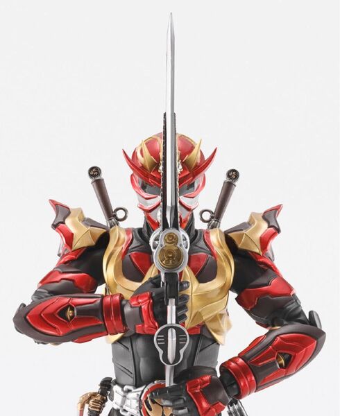S.H.Figuarts(真骨彫製法) 仮面ライダー装甲響鬼