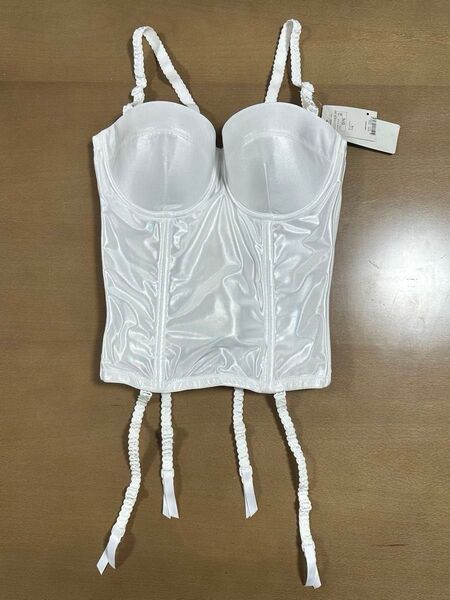 【美品・値下げ】Triumph トリンプ ブライダルインナー ビスチェ D75 結婚式 補正 補正下着
