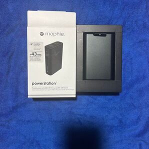 43 hrs モバイルバッテリー mophie powerstation