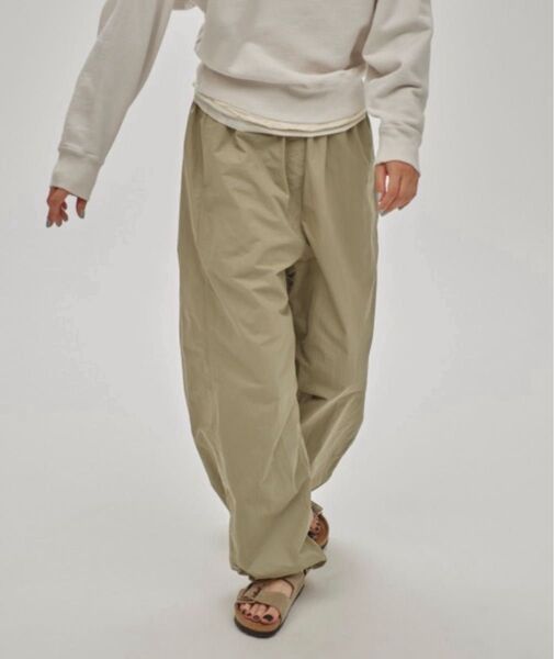 トゥデイフル Nylon Drawstring Pants ピスタチオ 36 新品タグ付き