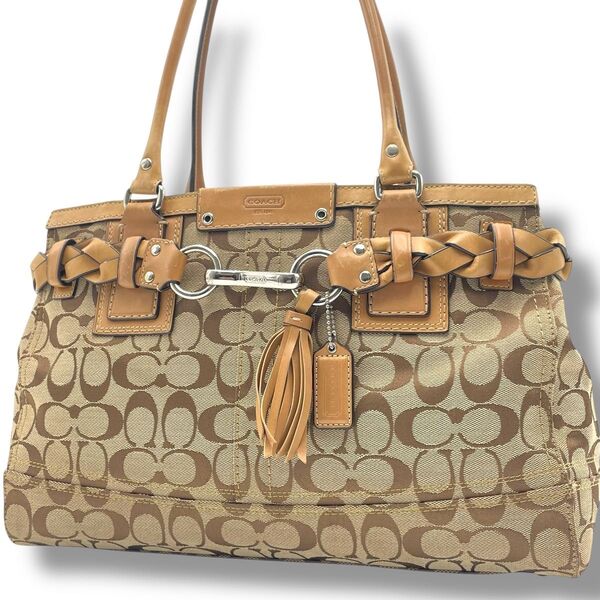 【良品】A4収納可 COACH コーチ トートバッグ キャンバス×レザー 肩掛け 通勤通学 ビジネス シグネチャー 金具 チャーム