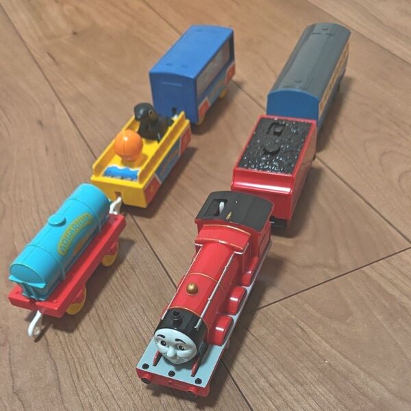 おしゃべりジェームス アクアリウム プラレール きかんしゃトーマスシリーズ