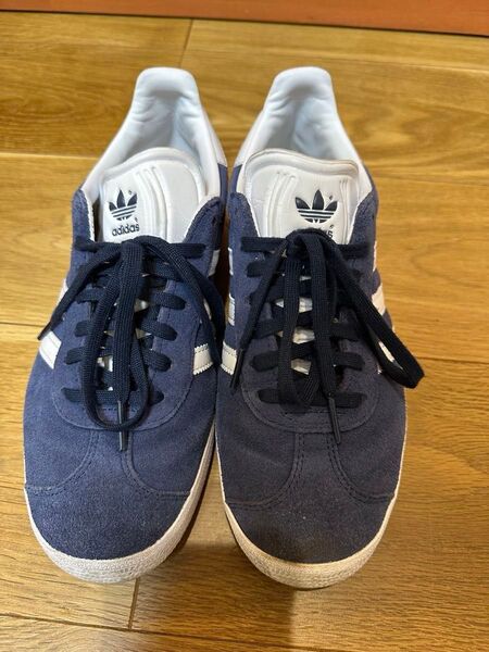 adidas GAZELLEスニーカー アディダス