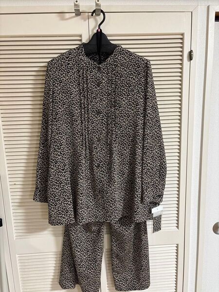 新品、上品 小花柄 セットアップ Lサイズ 日本製 fill...in(フィルイン)