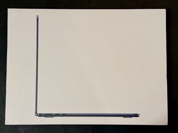 MacBook Air M2 USキーボード 16GB 512GB ミッドナイト Z161000TBJ/A バッテリー99%