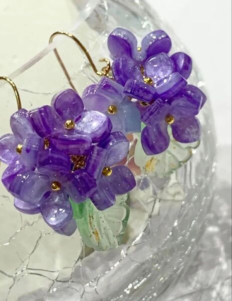 278. 人気再販) 紫陽花ピアス アセテート ハンドメイド イヤリング 梅雨 アジサイ あじさい