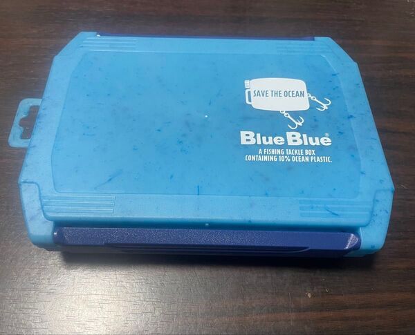 ブルーブルー 対馬オーシャンプラスチックBOX ルアーケース DMW1500