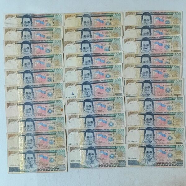 フィリピン 旧紙幣 500ペソ紙幣 30枚セット