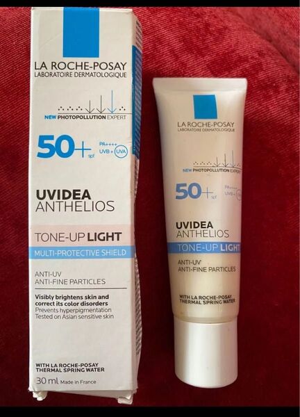 新品 ラロッシュポゼ UVイデア XL トーンアップライトSPF50+ PA++++ 30ml 化粧下地 ベース トーンアップ