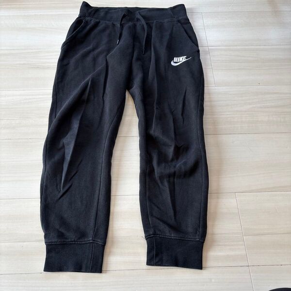 NIKE ナイキ 黒 スエットパンツ Mサイズ