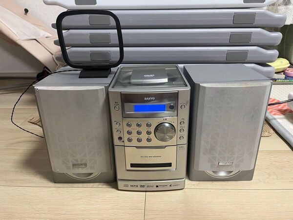 SANYO MD/CD、ラジオ ミニコンポ