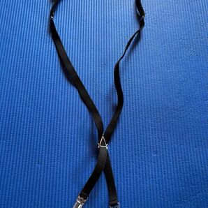 黒のゴム製サスペンダー 子供用