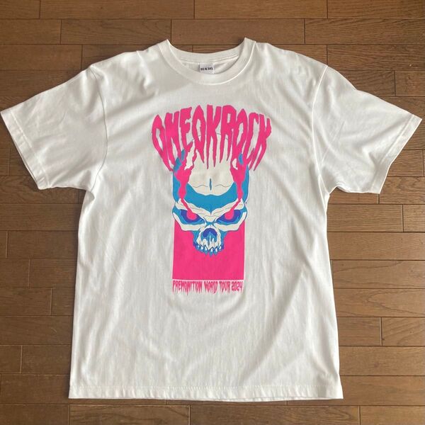 ONE OK ROCK Tシャツ