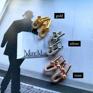 キュービックピアス GOLD