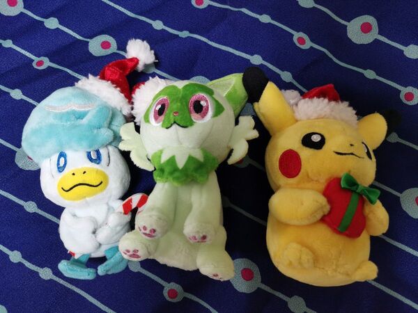 ポケモン ぬいぐるみブーケ Paldea’s Christmas Market ピカチュウ ニャオハ クワッス 3種