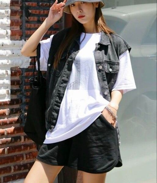 SHEIN DAZY ビッグデニムベスト オーバーサイズ 黒 ブラック ジレ Gジャン M ゆったり ノースリーブ