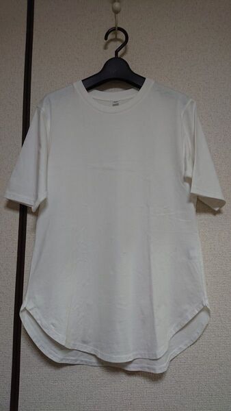 UNIQLO Tシャツ 半袖 レディース XS ラウンドヘム 白 ホワイト 綿100% コットン インナー トップス カットソー