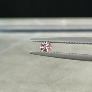 天然石インペリアルトパーズ ルース(裸石)0.23ct's