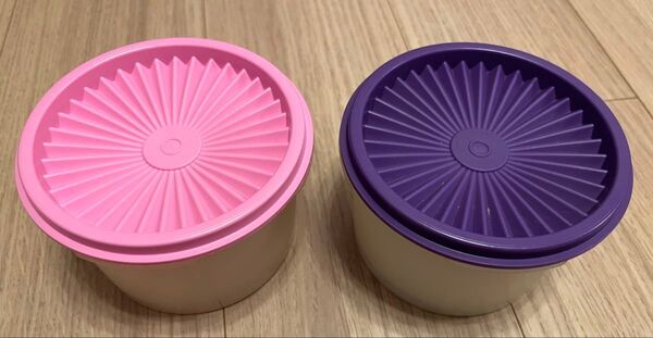 タッパーウェア★デコレーター 保存容器 密閉容器★2個Tupperware