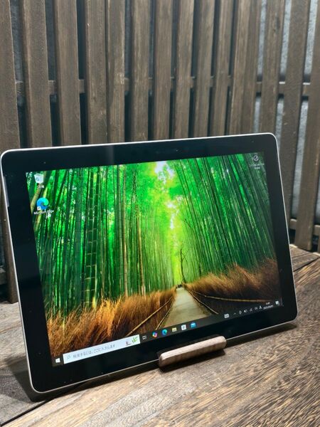 美品 Microsoft Surface Go 126GB SSD 8GB RAM タブレット pc