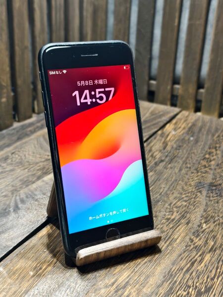 iPhone se2 128GB SIMフリー スマホ