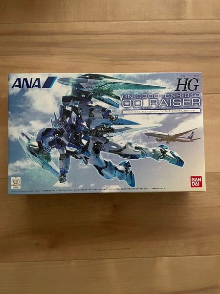 ダブルオーライザー ANA オリジナルカラーVer. (1/144スケール HG 機動戦士ガンダム00 2118020)