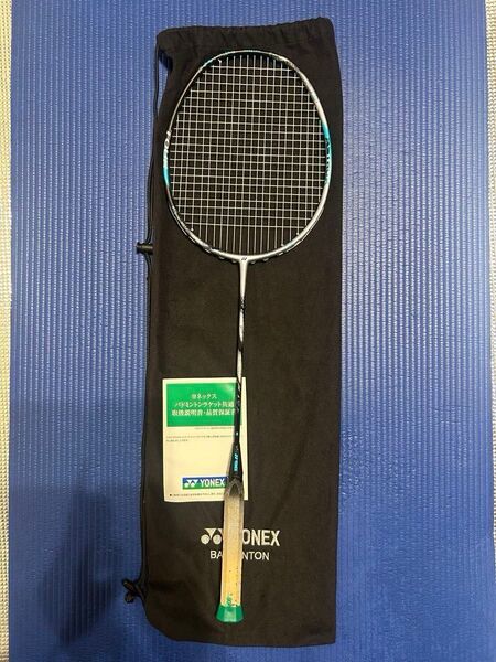 YONEX バドミントンラケット アストロクス88Sツアー 4UG6