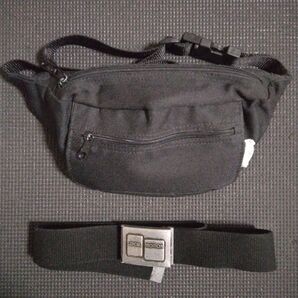LOCAL MOTION 黒 ウエストポーチとベルト