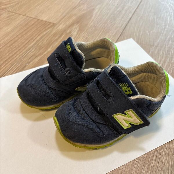 New Balance 373 キッズスニーカー ネイビー
