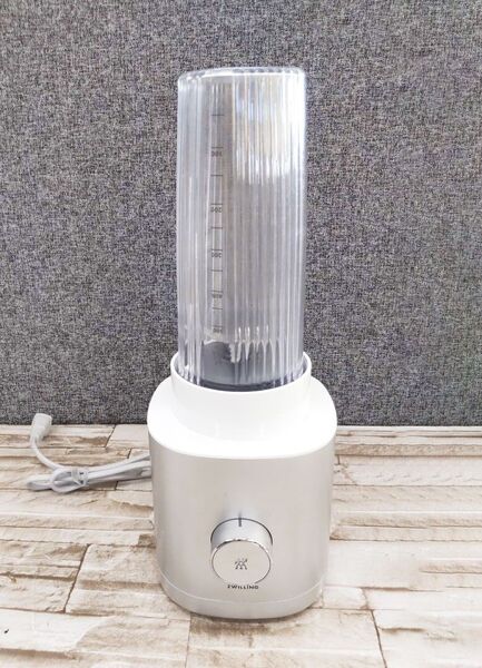 美品 ヘンケル ツヴィリング エンフィニジー パーソナルブレンダー 550ml ミキサー ジューサー スムージー ZWILLING