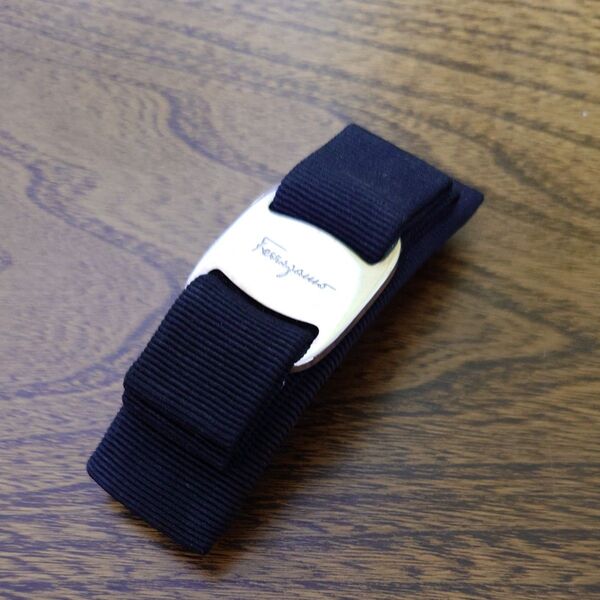 Salvatore Ferragamo バレッタ ブラック 黒 リボン