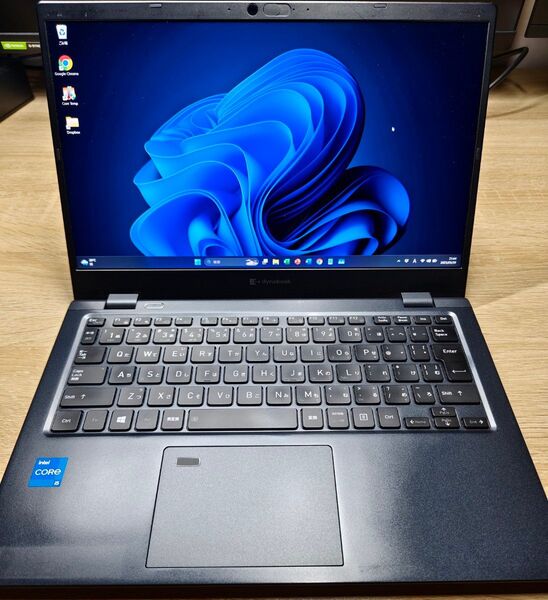 dynabook G83/HS Core i5-1135G7/8GB/SSD238GB