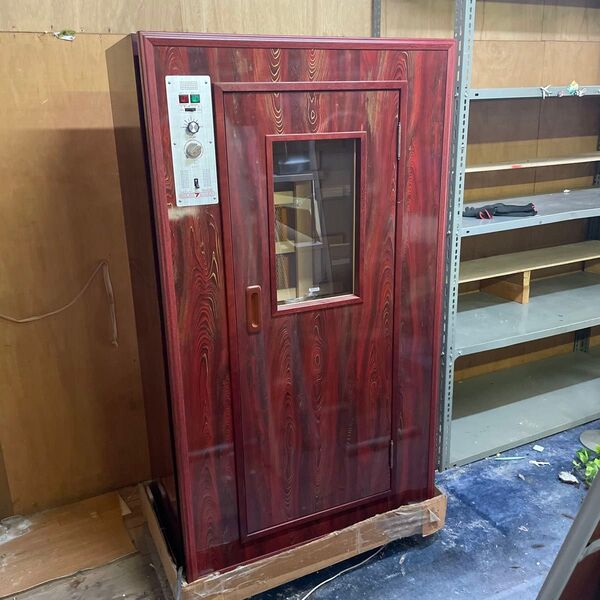 未使用品 電気サウナバス 家庭用サウナ 赤木目調900W/1200W