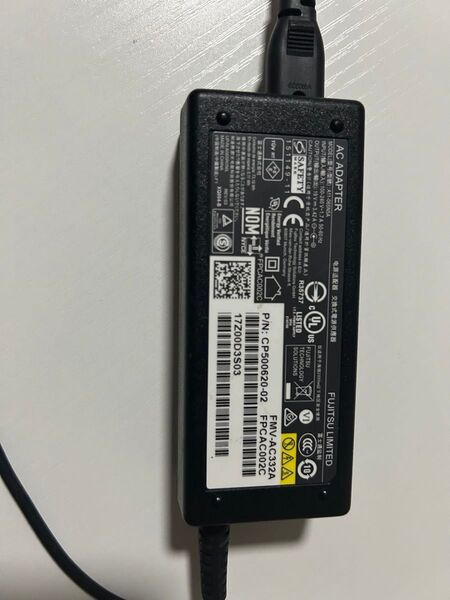 富士通 純正ACアダプター 65W