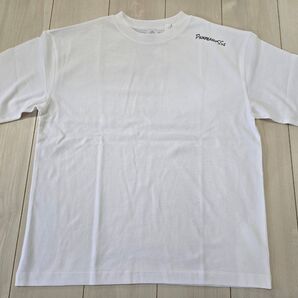 “PINK HEARTSSs” 左肩ロゴ メンズシンプル白Tシャツ(M-Cタイプ)