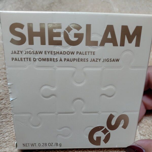 SHEGLAM ジグゾーアイシャドウパレット (ラブ イン トープ) 8g 新品未開封