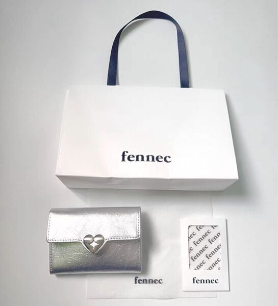 【新作】fennec (フェネック) 三つ折り財布 韓国 シルバー 銀 コインケース