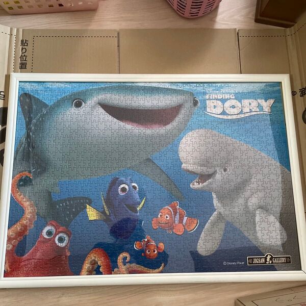 ディズニー ジグソーパズル ファインディングドリー完成品 額縁付き