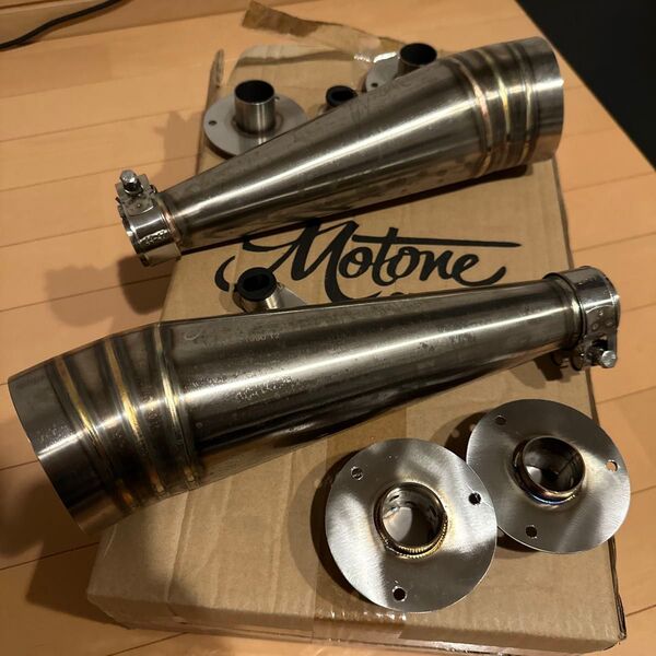 Motone ODIN GPスタイル スリップオンマフラー